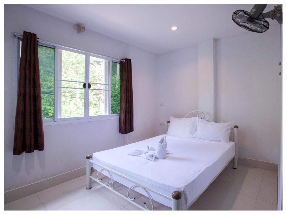 Namhasin House Hotel Koh Tao Exterior photo